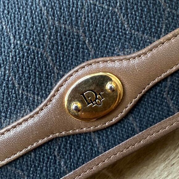 Vintage honeycomb compact christian dior wallet - Picture 1 of 8